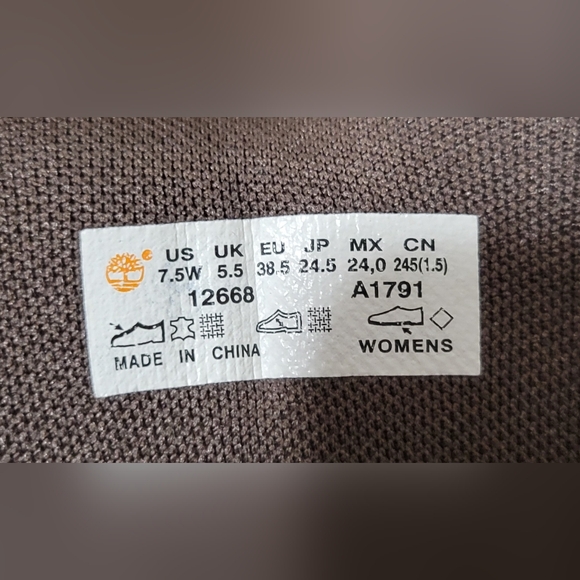 Timberland Hiking Boots - Picture 7 of 7